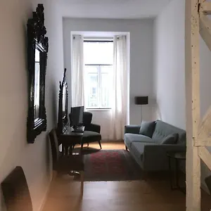  Apartment Baixa
